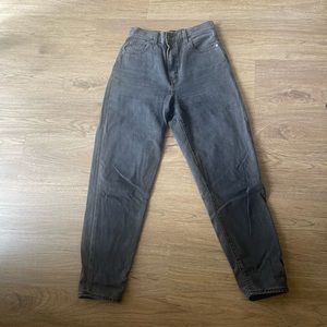 Levi’s High Loose Taper Jeans